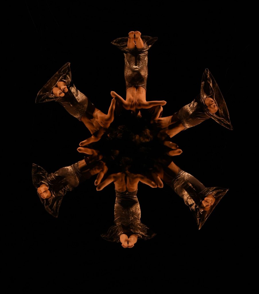 Momix